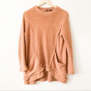Doe & Rae Camel Colored Sweater w/ pockets 👍🏼.